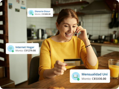 Mujer sonriente sosteniendo una tarjeta y su celular, rodeada de notificaciones de pago exitoso Mujer sonriente sosteniendo una tarjeta y su celular, rodeada de notificaciones de pago exitoso