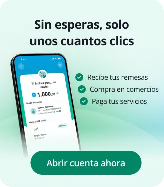 Joven disfrutando de la comodidad de su Cuenta Digital LAFISE, con acceso a servicios financieros innovadores desde su dispositivo móvil