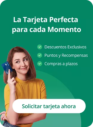 mujer feliz sosteniendo tarjeta de crédito LAFISE